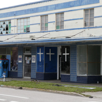 Hankins Building, circa: 1971. 323 South Parramore Avenue. The Hankins Building, housed the office of Councilman “Pappy” Kennedy, Attorney Norris Wolfork legal practice, Dr. Hankins’ medical practice, The Orange County NAACP Office and Dr. Hunt’s dentist practice.